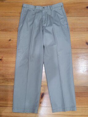 Men's Haggar Genuine Khaki Pants 34x30 Classic Fit Comfort Waistband Olive New